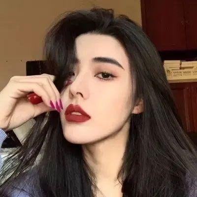 丹特丽安的书架